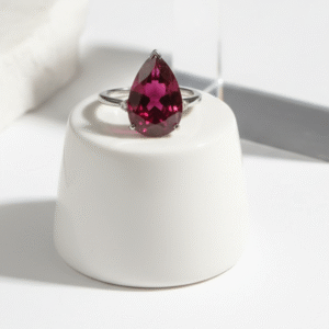 Sapphire Crimson Ring